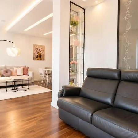 Apartment Celna Riverside Prestige 2br Free Parking Krakau
