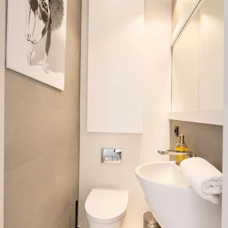 Celna Riverside Prestige 2br Free Parking * Krakau