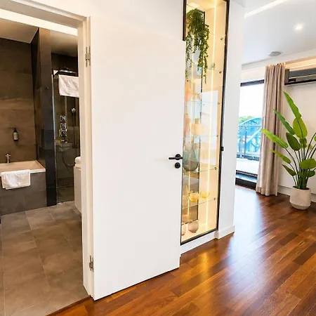 Celna Riverside Prestige 2br Free Parking Apartment Krakau